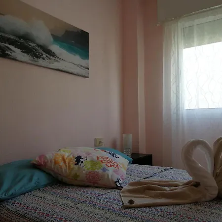 The Happiness Penthouse * Candelaria